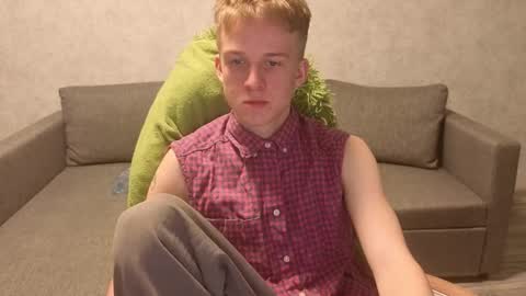 Snapshot of timmy7topcut chatting on December 2025 05:18:02 PM Timmy online show from December 2025 05:18:02 PM