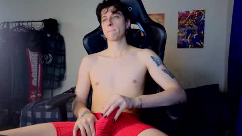 timmy  independent model  help me reach 50 thumbs up pls online show from November 2025 10:34:02 PM