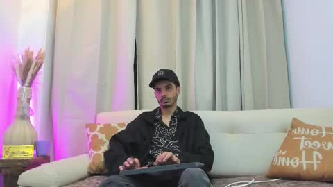 Evans  online show from February 2026 02:39:02 AM