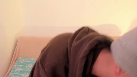 Timothy 21 years old online show from January 2026 12:43:02 PM