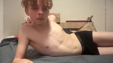 Snapshot of timveret chatting on November 2025 08:00:01 PM Wizard online show from November 2025 08:00:01 PM