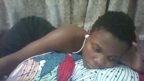 Snapshot of tina2030_1 chatting on May 2026 09:28:02 AM tee online show from May 2026 09:28:02 AM