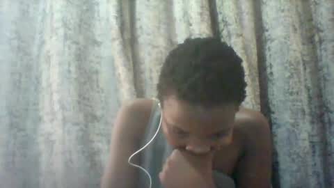 Snapshot of tina2030_1 chatting on May 2026 06:09:02 AM tee online show from May 2026 06:09:02 AM