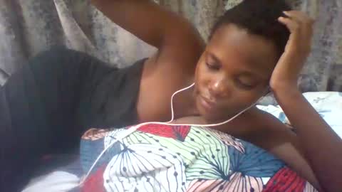 Snapshot of tina2030_1 chatting on May 2026 07:48:02 AM tee online show from May 2026 07:48:02 AM