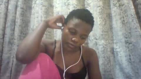Snapshot of tina2030_1 chatting on June 2026 06:07:02 PM tee online show from June 2026 06:07:02 PM