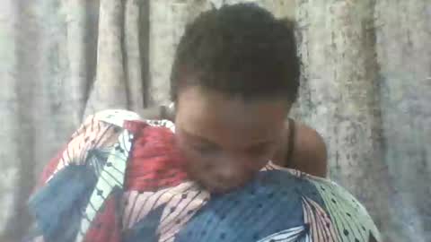 Snapshot of tina2030_1 chatting on June 2026 06:00:02 AM tee online show from June 2026 06:00:02 AM