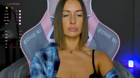 Tina online show from May 2026 10:01:02 AM