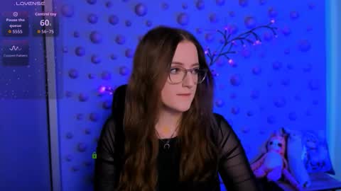 Snapshot of tina_blade_ chatting on January 2026 08:33:01 PM tina_blade_ online show from January 2026 08:33:01 PM