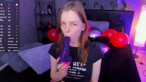 Snapshot of tina_tayllor chatting on February 2025 02:44:02 PM Tina Tayllor MY SHEDULEMondayTuesdaySaturdaySunday online show from February 2025 02:44:02 PM