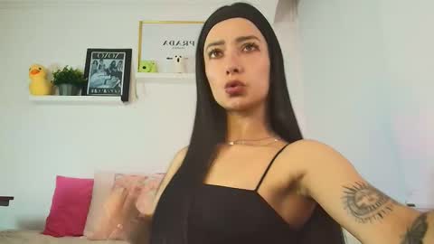 Tina Wild online show from December 2025 02:27:01 AM