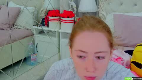 Tina online show from September 2025 03:30:01 AM