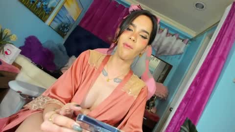 Snapshot of tinatemptsxxx chatting on May 2026 02:45:01 PM Tina Valentine online show from May 2026 02:45:01 PM