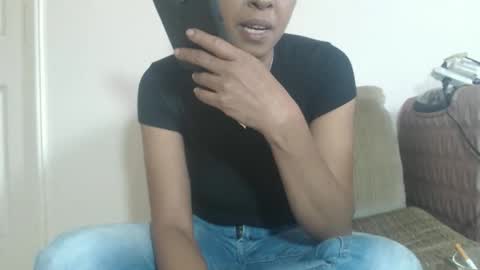 Snapshot of tinaxxxpetite chatting on November 2025 03:56:02 PM Tina online show from November 2025 03:56:02 PM