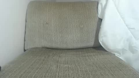 Snapshot of tinaxxxpetite chatting on November 2025 04:00:01 AM Tina online show from November 2025 04:00:01 AM