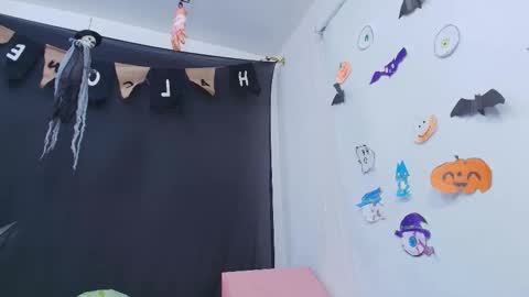 tinkerbell online show from October 2025 07:23:01 PM