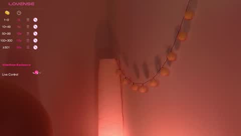 Polly online show from September 2025 11:39:02 PM