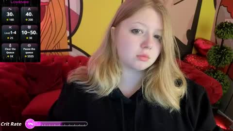 Snapshot of tinkerrbelll chatting on April 2026 07:44:02 PM TinkerrBelll online show from April 2026 07:44:02 PM