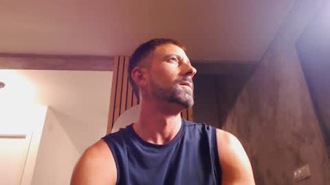 Snapshot of tinoclandestino chatting on January 2025 07:05:01 PM tinoclandestino online show from January 2025 07:05:01 PM