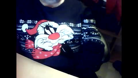 Snapshot of tinours67 chatting on December 2024 08:07:02 PM littlebear online show from December 2024 08:07:02 PM