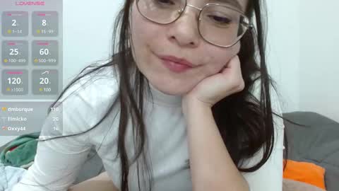 Tiny Caroline online show from December 2024 06:41:02 AM