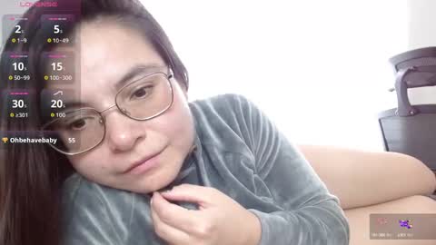 Tiny Caroline online show from September 2025 08:57:01 PM