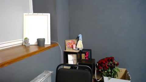 Snapshot of tiny_felicity chatting on February 2025 07:20:01 AM Gloria online show from February 2025 07:20:01 AM