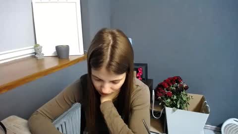 Snapshot of tiny_felicity chatting on February 2025 07:44:02 AM Gloria online show from February 2025 07:44:02 AM