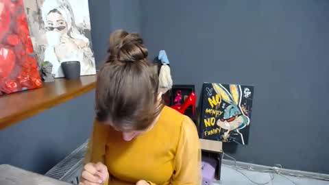 Snapshot of tiny_felicity chatting on October 2025 06:21:02 AM Gloria online show from October 2025 06:21:02 AM