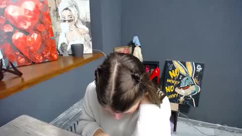 Snapshot of tiny_felicity chatting on October 2025 06:03:01 AM Gloria online show from October 2025 06:03:01 AM