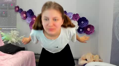 Ariana online show from April 2026 12:53:01 AM