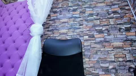 tiny online show from December 2024 08:26:02 AM