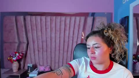 tiny online show from February 2025 07:54:02 AM