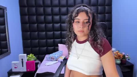 tiny online show from February 2026 04:06:01 AM