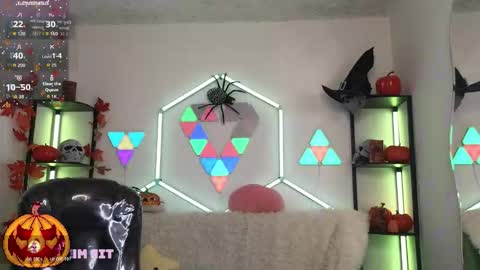 tiny_vixen_ online show from October 2025 01:54:02 PM