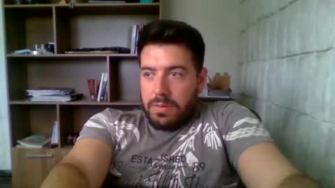 Benja online show from October 2025 07:10:02 PM