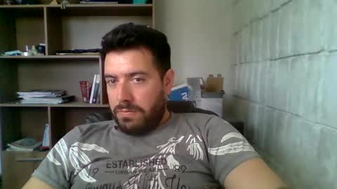 Benja online show from October 2025 07:22:02 PM