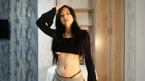 Snapshot of tinykawaii chatting on May 2026 03:11:02 AM Tina extra tips in PVT online show from May 2026 03:11:02 AM