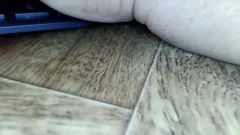 Snapshot of tinypecker6 chatting on March 2026 08:01:01 PM tinypecker6 online show from March 2026 08:01:01 PM