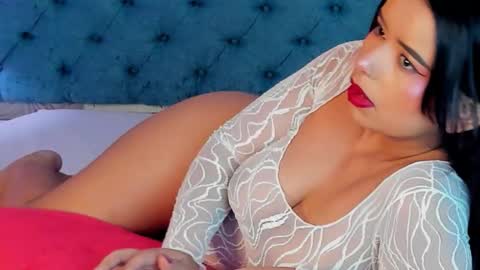 Tinnyrose online show from March 2026 08:37:02 PM