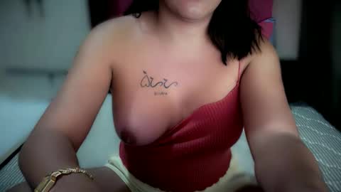 Snapshot of tipmebabex chatting on May 2026 09:03:02 AM tipmebabex online show from May 2026 09:03:02 AM
