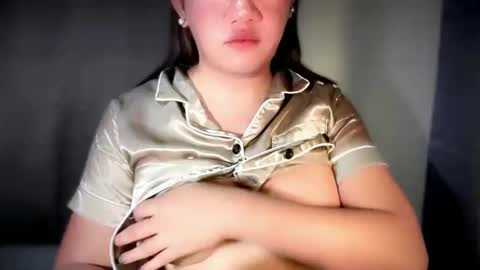 Snapshot of tipmebabex chatting on May 2026 10:18:02 PM tipmebabex online show from May 2026 10:18:02 PM