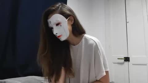 Snapshot of tipsytinkerbell chatting on November 2025 09:48:02 PM Tinks online show from November 2025 09:48:02 PM