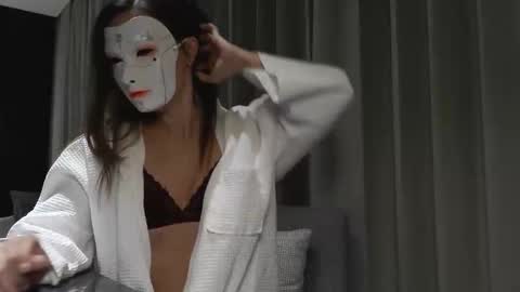 Snapshot of tipsytinkerbell chatting on December 2025 10:37:02 PM Tinks online show from December 2025 10:37:02 PM