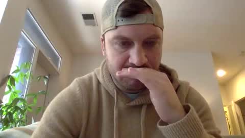 Snapshot of tiptop1088 chatting on December 2024 05:12:01 PM tiptop1088 online show from December 2024 05:12:01 PM