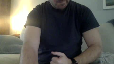 Snapshot of tiptop1088 chatting on December 2025 06:27:01 PM tiptop1088 online show from December 2025 06:27:01 PM