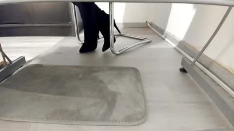 Snapshot of tired33 chatting on January 2025 05:44:01 PM Anna online show from January 2025 05:44:01 PM