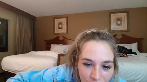 Snapshot of titaniumbreasted chatting on September 2025 01:16:02 AM Whiskey Girl online show from September 2025 01:16:02 AM