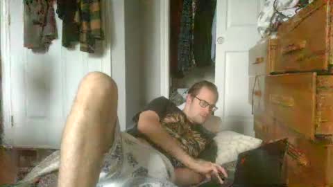 titlovercums online show from June 2026 11:03:02 AM