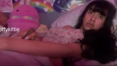 HOTTIE4U online show from January 2026 10:14:02 PM