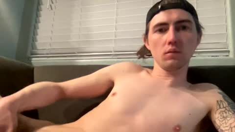 Snapshot of tlayne410 chatting on February 2025 05:25:01 AM tlayne410 online show from February 2025 05:25:01 AM